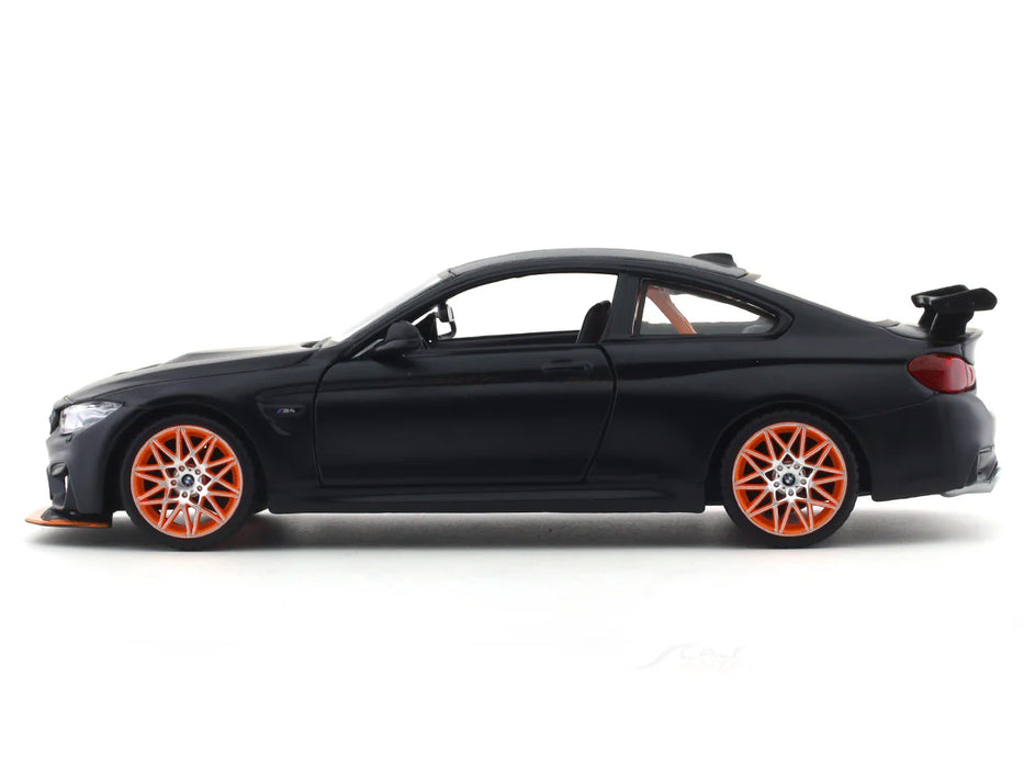 BMW M4 GTS 1:24 Maisto diecast alloy scale model car