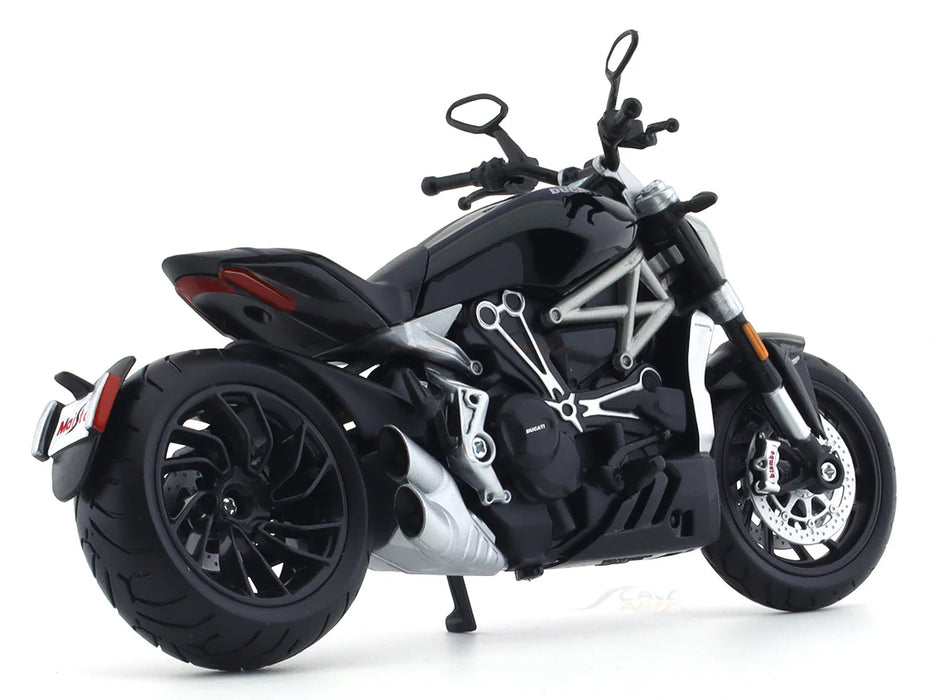 Ducati X Diavel S 1:12 Maisto Licensed Scale Model bike collectible