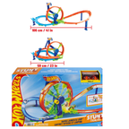 Hot Wheels Toy Car Track Set, Launch and Loop Playset & 1:64 Scale Die-Cast Vehicle, Crash Area on Figure 8 Track with Loop-Kicker Booster