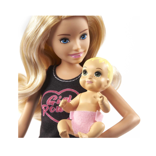 Barbie Skipper™ Babysitters Inc.™ Doll & Accessories Baby Doll & 4 Storytelling Pieces for 3 to 7 Year Olds , GRP13