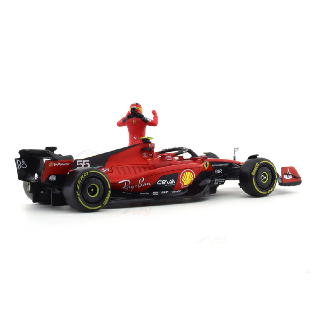 2023 Ferrari SF-23 #55 Carlos Sainz 1:24 Bburago licensed diecast Scale Model car collectible