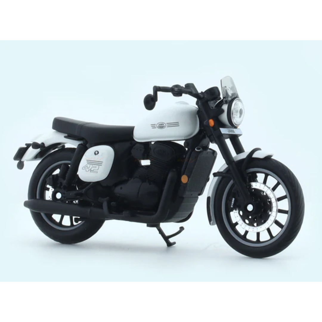 Jawa 42 White 1:18 Maisto licensed diecast scale model bike collectible