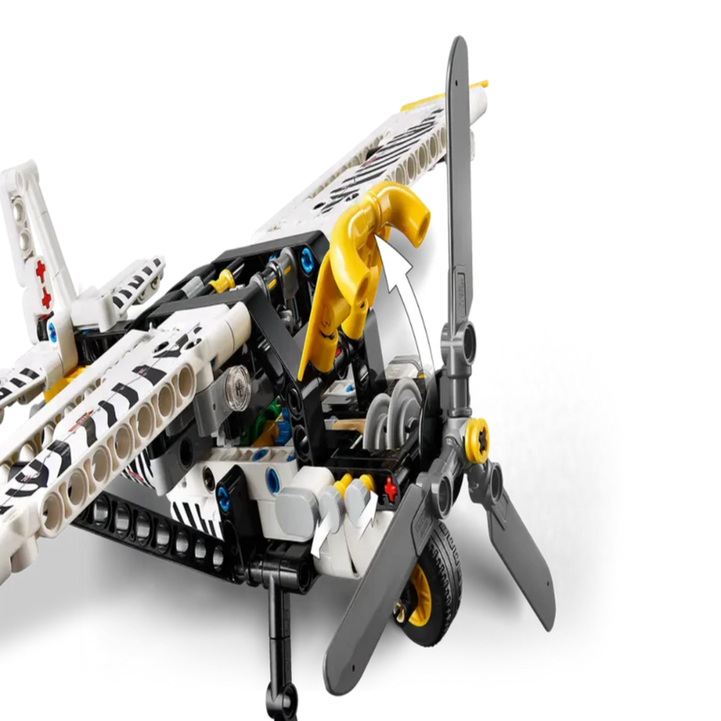 Lego 42198 Technic Bush Plane (333 Pieces)