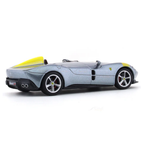 Ferrari Monza SP1 Silver 1:43 Bburago Signature diecast scale model car