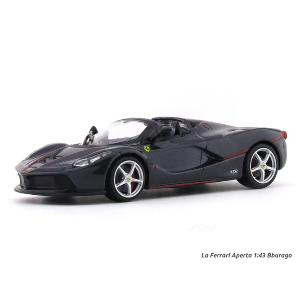 La Ferrari Aperta Black 1:43 Bburago Signature diecast scale model car