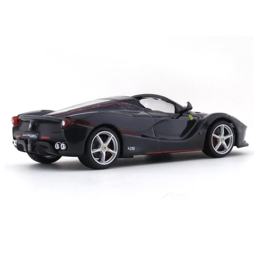 La Ferrari Aperta Black 1:43 Bburago Signature diecast scale model car