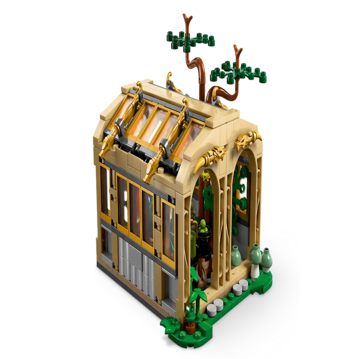 Lego 76445 Harry Potter Hogwarts Castle: Herbology Class (390 Pieces)