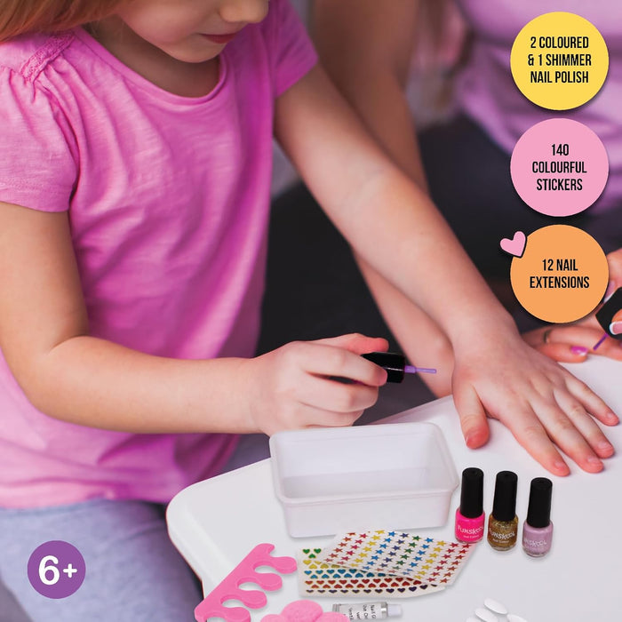 Funskool Handycrafts Nail Art Parlour Set, Manicure Kit, Pamper your nails, Nail Polish, Art and Craft Kit, Ages 6 Years and Above, Multicolour