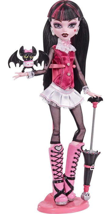 Monster High™ Draculaura Reproduction Doll (10.5 in) Wearing Original Fashion & Shoes, with Pet, Doll Stand & Accessories, Gift for Collectors