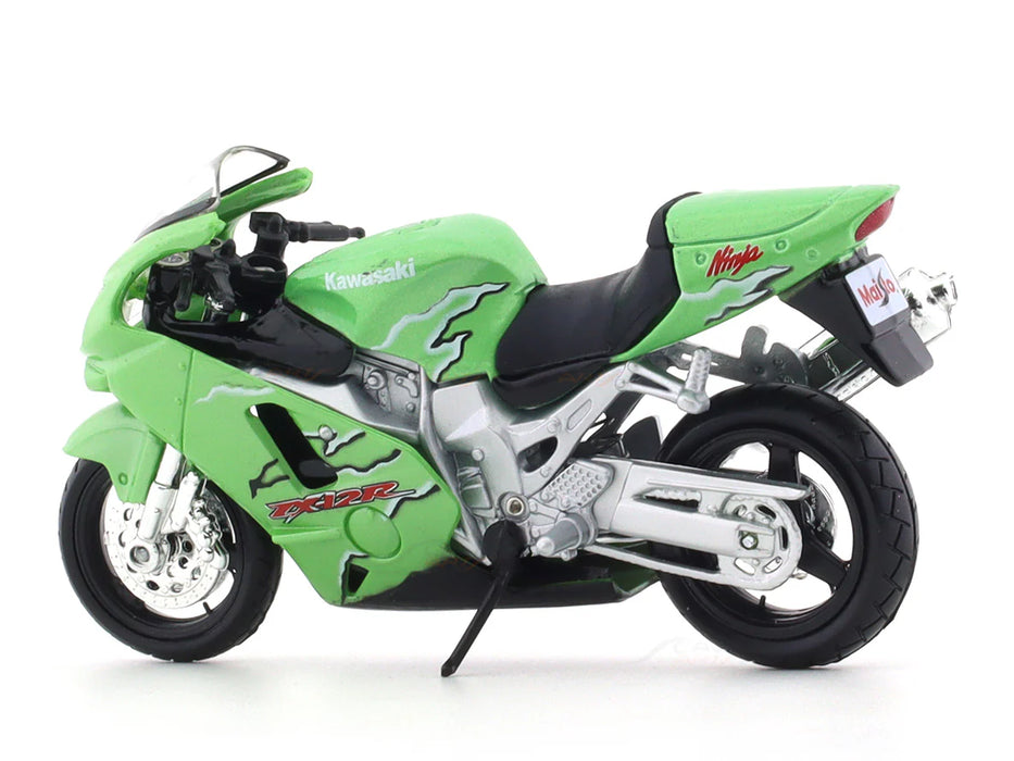 Kawasaki Ninja ZX-12R 1:18 Maisto licensed diecast scale model bike