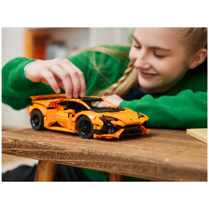 LEGO® Technic™ #42196: Lamborghini Huracán Tecnica Orange