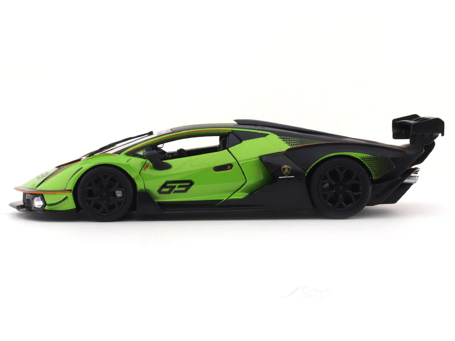 Lamborghini Essenza SCV12 Green 1:24 Bburago licensed diecast Scale Model car