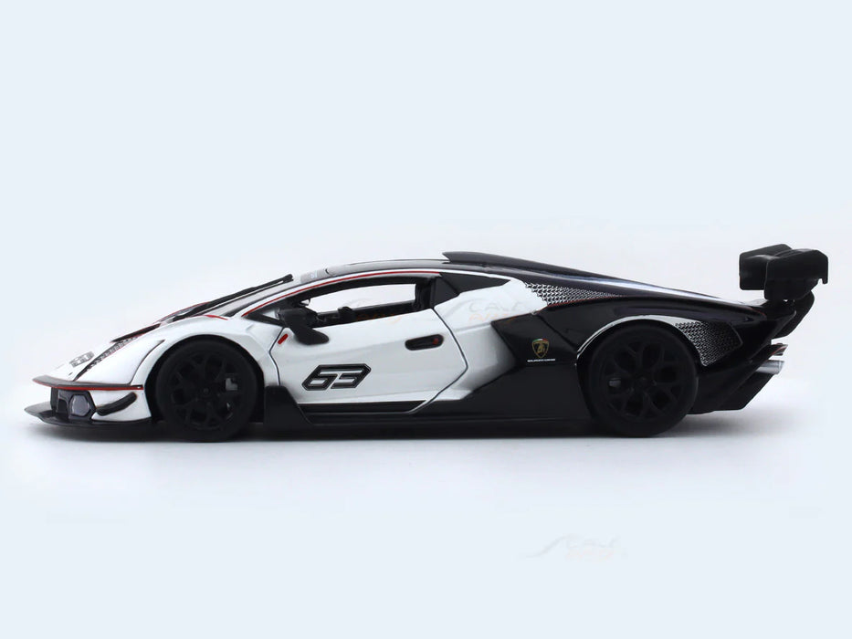 Lamborghini Essenza SCV12 White 1:24 Bburago licensed diecast Scale Model car